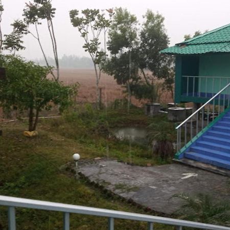 Banani Resort By Wb Inn Gosāba Exteriör bild